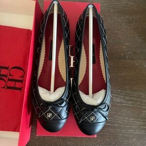 CHCH Black Quilted Ballet Flats Classic Carolina Herrera